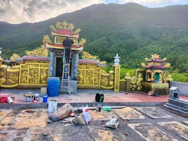 sơn nhũ